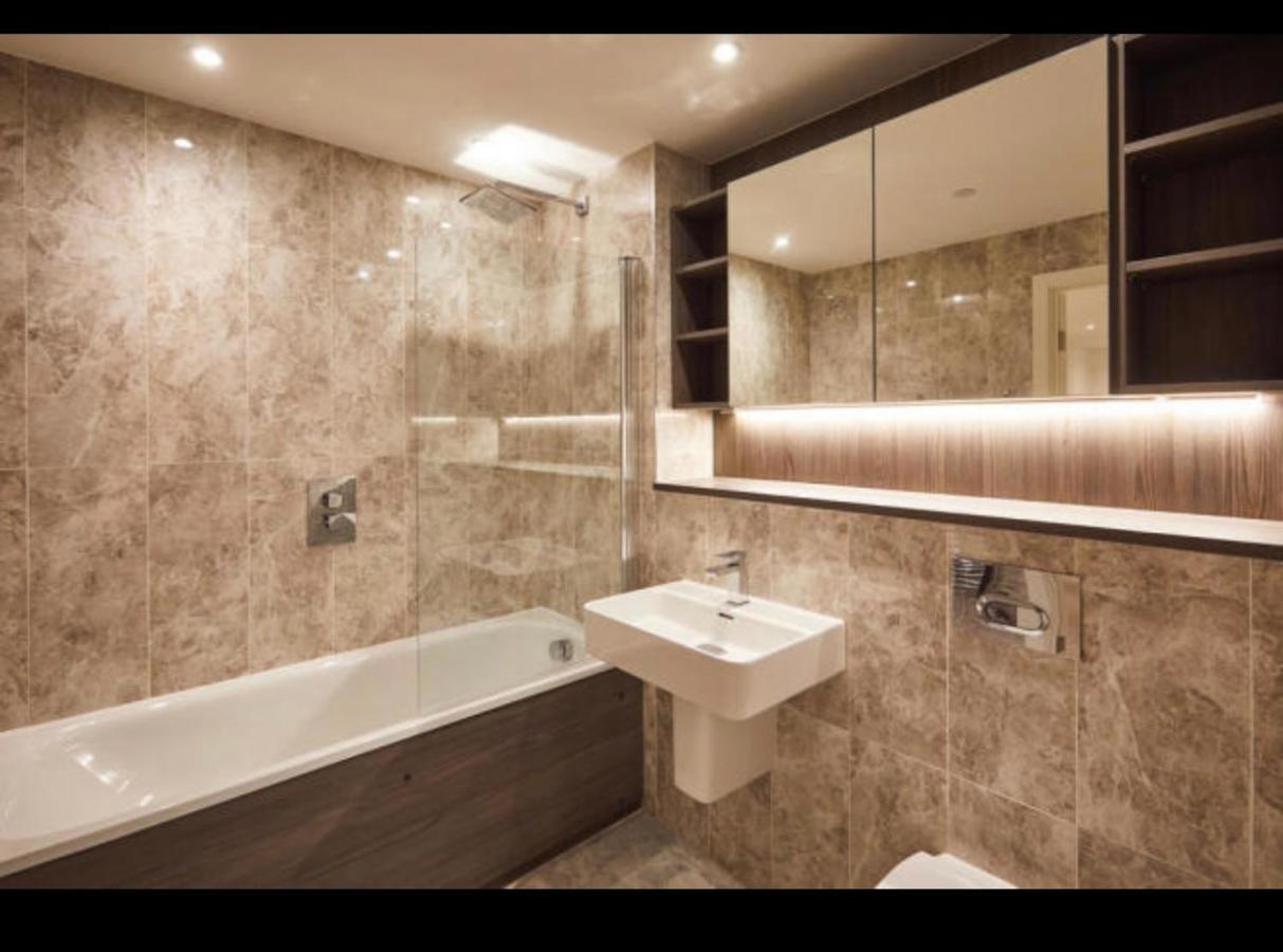 Luxurious Manchester City Centre 2 Bed Apartment Exterior photo